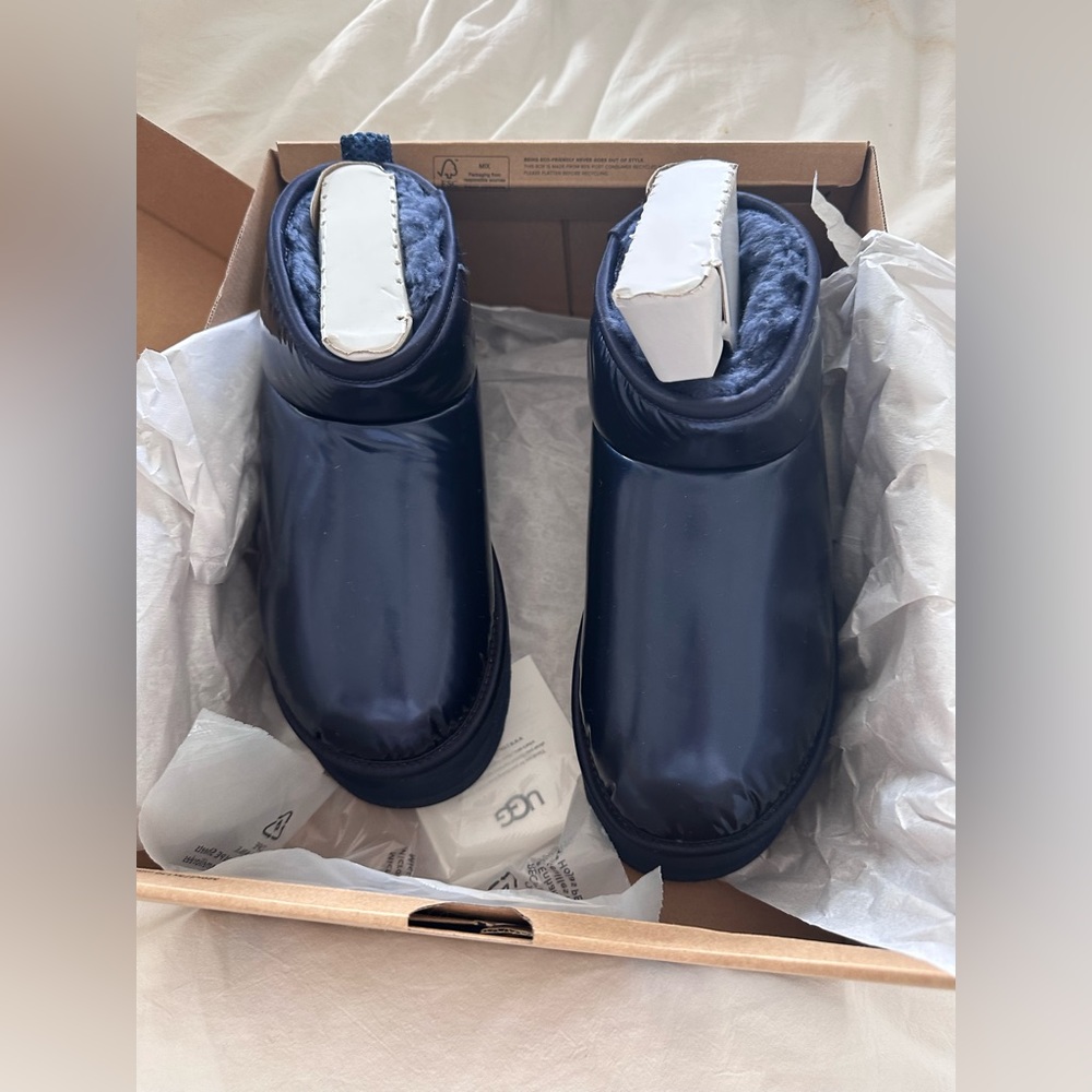 Navy Iridescent Mini Platform Ugg Boots